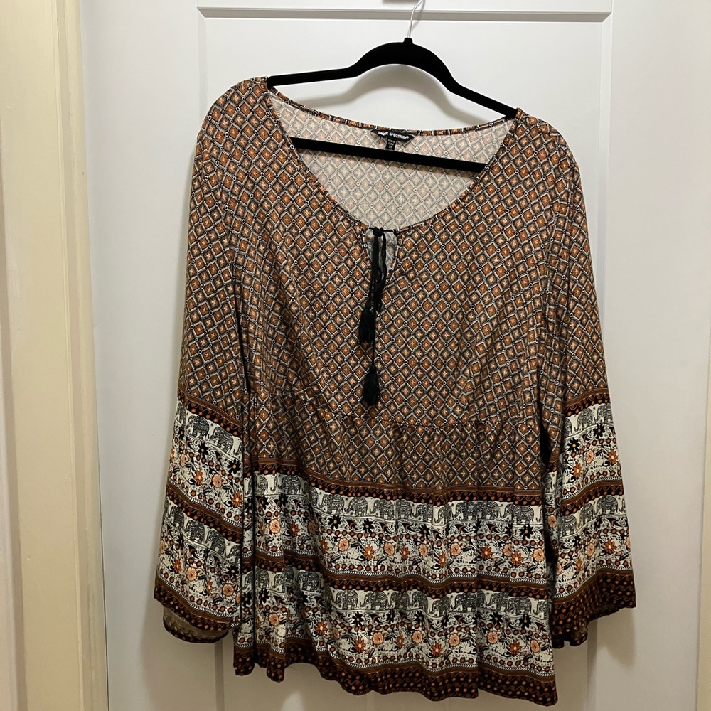 Unique Spectrum 3X elephant motif top